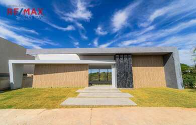 Imagem: A casa em condomínio possui 4 Dormitórios, 5 Banheiros, 5