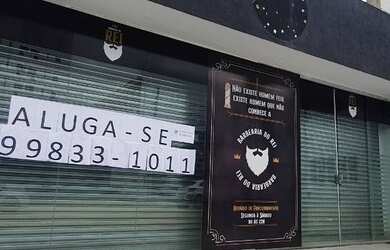 Imagem: O depósito possui 2 Vagas na garagem, 50m² de Área e está