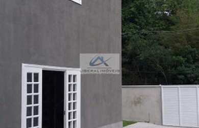 Imagem: A casa possui 2 Dormitórios, 2 Banheiros, 1 Vaga na garagem