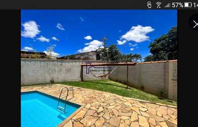 Imagem 6: VENDO CASA ATIBAIA. Piscina, Área de serviço, Lareirae5 Vagas na garagem