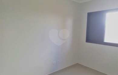 Imagem 6: 5 minutos do Metrô. Varanda, Área de serviço, 47m² de Áreae1 Vaga...