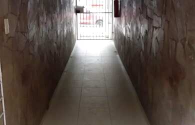 Imagem: O apartamento possui 1 Dormitório e 1 Banheiro e está localizado