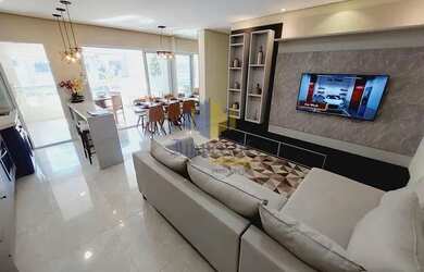 Imagem: O apartamento possui 3 Dormitórios, 2 Banheiros, 2 Vagas na