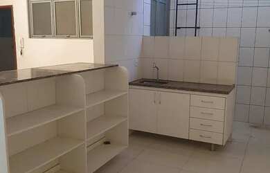 Imagem 2: Alugo ap na 603 sul $1100