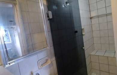 Imagem 2: Alugo Ap no Cj. Maguari. Área de serviço, 1 Banheiroe2 Dormitórios