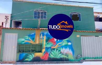 Imagem: A casa possui 5 Dormitórios, 4 Banheiros, 2 Vagas na garagem