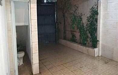 Imagem: A casa possui 3 Dormitórios, 4 Banheiros, 4 Vagas na garagem