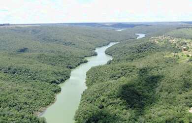 Imagem: O terreno possui 1000m² de Área e está localizado em Vila