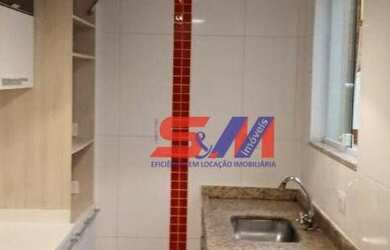 Imagem: O apartamento possui 2 Dormitórios, 1 Banheiro, 1 Vaga na garagem