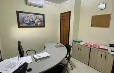 Imagem: O depósito está localizado em Centro, Araruama para alugar