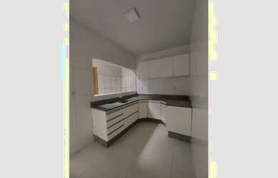 Imagem: A casa em condomínio possui 2 Dormitórios, 2 Banheiros, 2