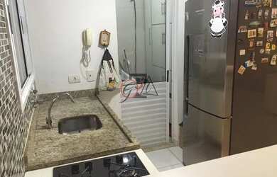 Imagem: A casa em condomínio possui 3 Dormitórios, 2 Banheiros, 2