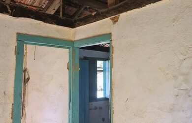 Imagem 4: Vende se Casa antiga. 70m² de Área, 1 Banheiroe3 Dormitórios