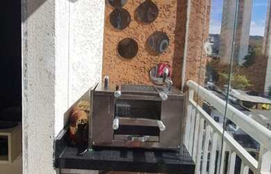 Imagem: O apartamento possui 2 Dormitórios, 1 Banheiro, 1 Vaga na garagem