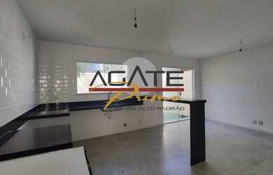 Imagem 10: Agatê Imóveis vende casa duplex 1 locação no Sto Antônio por R 760...