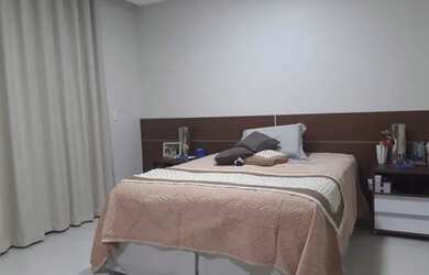 Imagem 2: Casa alto padrão. Piscina, Churrasqueira, 500m² de Áreae4 Vagas na...