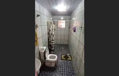 Imagem 12: CASA A VENDA NA REIGIAO DA RIBEIRA FRENTE DE RUA