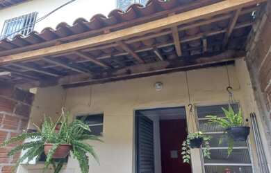 Imagem 2: Casa 2/4 oportunidade