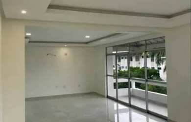 Imagem: O apartamento possui 5 Dormitórios, 5 Banheiros, 2 Vagas na