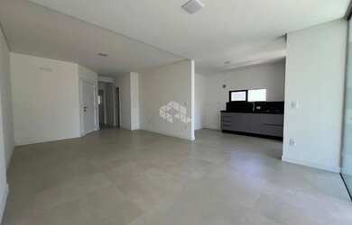 Imagem 3: Apartamento com 3 suítes e 2 vagas de garagem em Itapema pronto