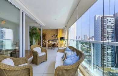 Imagem: O apartamento possui 3 Dormitórios, 5 Banheiros, 3 Vagas na