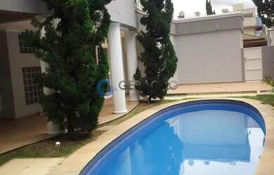 Imagem 7: Sobrado em Condomínio Fechado de 05 Dorm. e 04 Suítes - 530,00m² no...