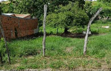 Imagem: O terreno à venda e está localizado em Estância, SE por