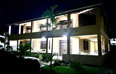 Imagem: O apartamento possui 3 Dormitórios, 3 Banheiros, 5 Vagas na