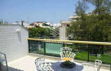 Imagem: O apartamento na cobertura possui 4 Dormitórios, 5 Banheiros