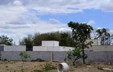 Imagem: O terreno possui 400m² de Área e está localizado em Ceilândia