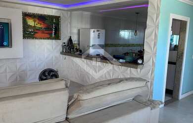 Imagem 4: Casa de Luxo Frente ao Mar com 5 Suítes na Praia da Barra de Maricá