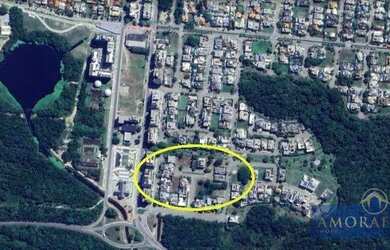 Imagem: O terreno possui 610m² de Área e está localizado em Jurerê