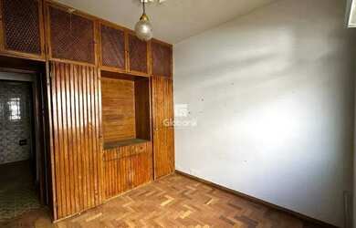 Imagem 7: Casa em Montes Claros, no bairro Melo, à venda