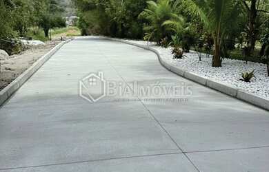 Imagem: O terreno possui 120m² de Área e está localizado em Guaratiba