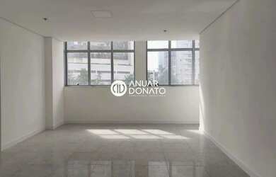 Imagem: O depósito possui 1 Vaga na garagem e 46m² de Área e está