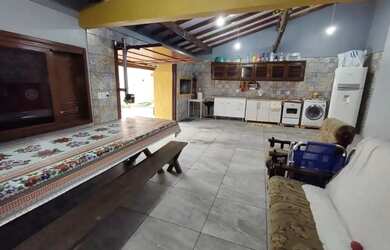 Imagem 12: Linda Casa com Piscina e Salão de Festas em Tramandaí no Centro proximo...