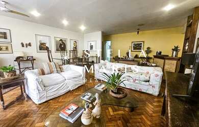 Imagem 2: Leblon, Apartamento Garden com excelente potencial na segunda quadra da...