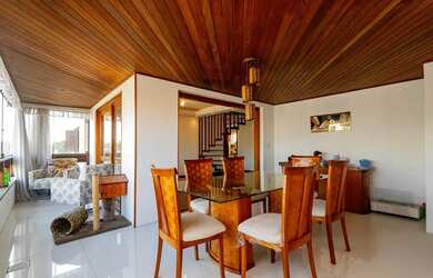 Imagem: O apartamento na cobertura possui 4 Dormitórios, 5 Banheiros