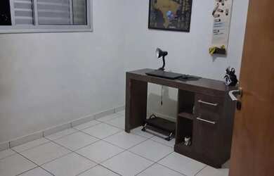 Imagem: O quarto possui Imóvel mobiliado, Área de serviço, Guarda