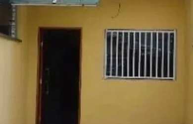 Imagem: A casa possui 2 Dormitórios, 1 Banheiro, 70m² de Área e