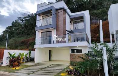 Imagem 1: Casa com 3 suites a venda no Condomínio Pedras Altas no Bairro Aeroporto em Juiz de Fora