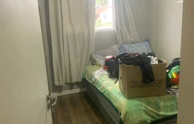 Imagem: O apartamento possui 1 Dormitório, 1 Banheiro, 1 Vaga na garagem