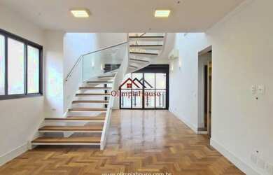 Imagem: O apartamento na cobertura possui 3 Dormitórios, 3 Banheiros