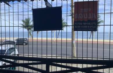 Imagem: O depósito possui 3 Vagas na garagem e 135m² de Área e está