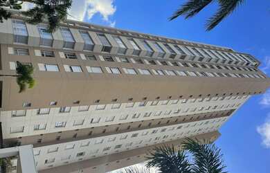 Imagem: O apartamento possui 3 Dormitórios, 5 Banheiros, 3 Vagas na