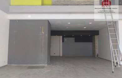 Imagem: O depósito possui 168m² de Área e está localizado em Centro