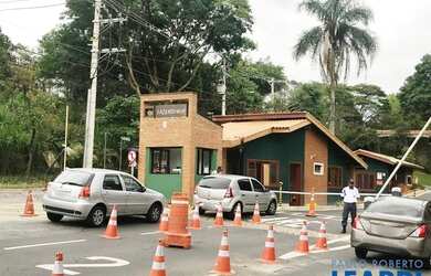 Imagem: O terreno possui 786m² de Área e está localizado em Águas