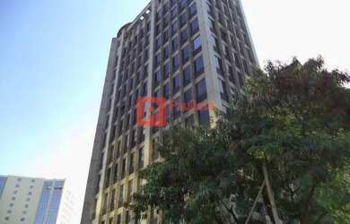 Imagem: O depósito possui 5 Vagas na garagem, 286m² de Área e está