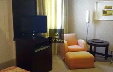 Imagem: O studio possui 1 Dormitório, 1 Banheiro, 1 Vaga na garagem