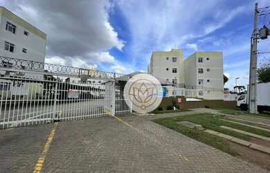 Imagem: O apartamento possui 3 Dormitórios, 1 Banheiro, 1 Vaga na garagem